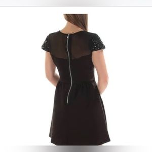 B. Darlin Womens Juniors Embellished Cap Sleeves Scuba Dress Black